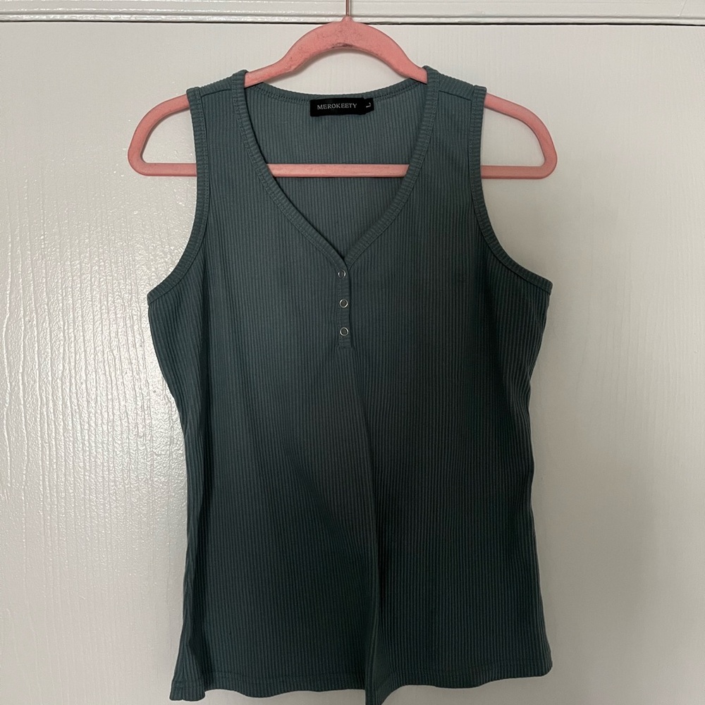 Women's Green Sleeveless Top